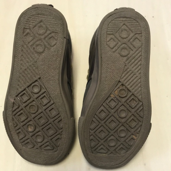 Crazy 8 Olive and Brown high top shoe - Picture 6 of 7